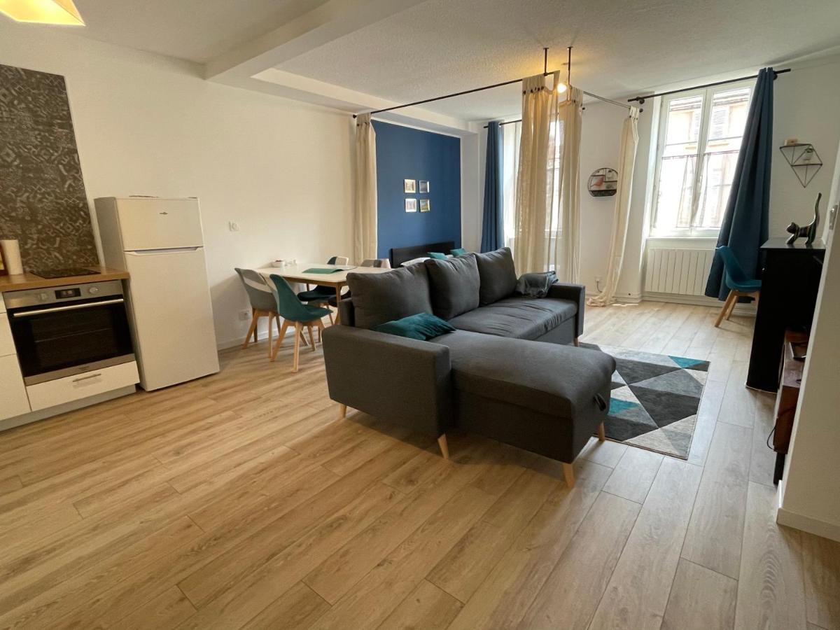 Апартаменты Grand Studio Lumineux Et Idealement Place. Макон Экстерьер фото
