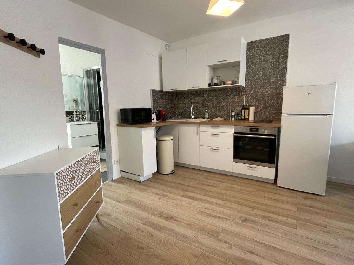 Апартаменты Grand Studio Lumineux Et Idealement Place. Макон Экстерьер фото